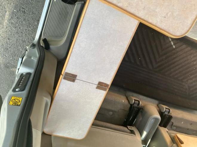 エブリイジョインターボ　４ＷＤ　　外部充電　二段ベット　ポップアップ　ターボ　キャンピング仕様　タンク式シンク　ヒーター　テーブル　テレビ　パワーウィンドウ　ナビ取り扱い説明書（北海道） 4WD 660 5Dr