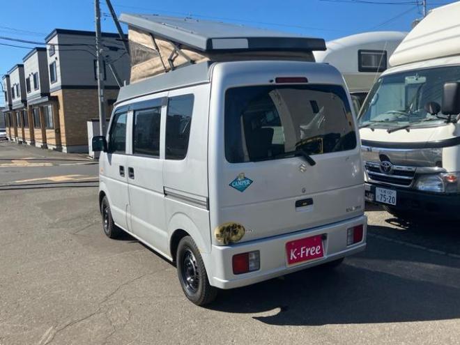 エブリイジョインターボ　４ＷＤ　　外部充電　二段ベット　ポップアップ　ターボ　キャンピング仕様　タンク式シンク　ヒーター　テーブル　テレビ　パワーウィンドウ　ナビ取り扱い説明書（北海道） 4WD 660 5Dr