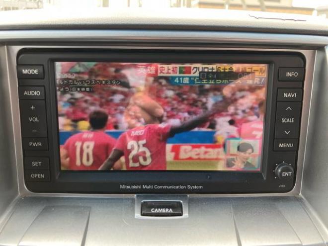 デリカＤ：５ Ｇ　プレミアム　４ＷＤ　フロントガード　ルーフラック　バックカメラ　マットタイヤ　社外アルミ　ＴＶ付ナビ　ＥＴＣ（北海道） 4WD 2400 5Dr