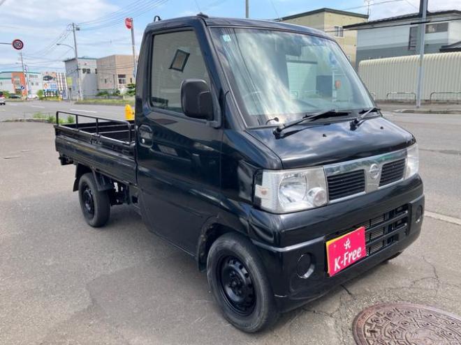 クリッパートラック ＳＤブラックＬＴＤ　４ＷＤ　エアコン　ＥＴＣ　パワステ（北海道） 4WD 660 2Dr