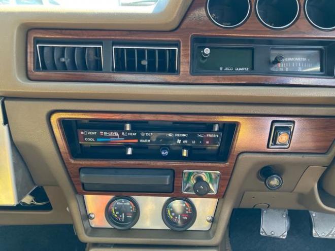 コロナ２０００ＧＴ　バケットシート　社外シートベルト　社外アルミ　社外マフラー　キャブ仕様（北海道） 2WD 2000 ２Dr