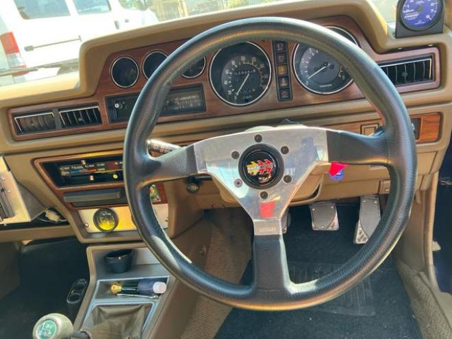 コロナ２０００ＧＴ　バケットシート　社外シートベルト　社外アルミ　社外マフラー　キャブ仕様（北海道） 2WD 2000 ２Dr
