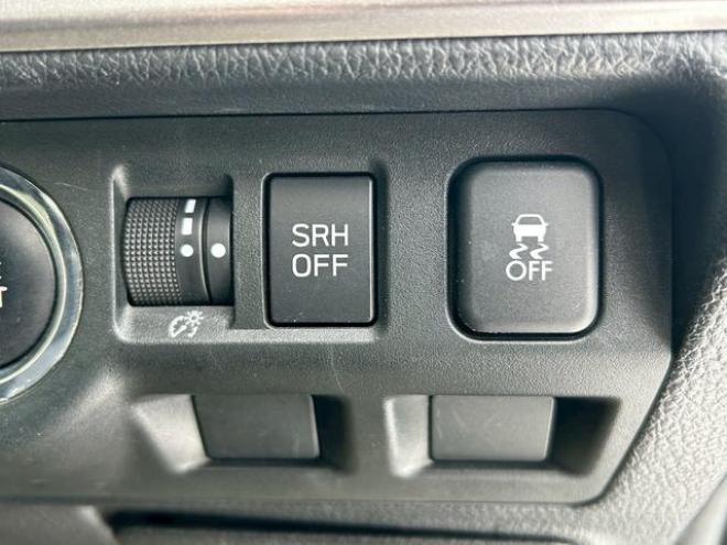 フォレスター２．０ｉ－Ｌ　アイサイト　４ＷＤ　社外ナビ　社外テレビ　パドルシフ　エックスモード付き　アイサイト（北海道） 4WD 2000 5Dr
