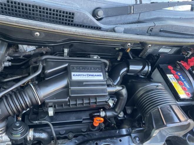 N-BOXカスタム Ｇ・ターボパッケージ ４ＷＤ バックカメラ 両側電動スライドドア ＴＶ クリアランスソナー オートクルーズコントロール オートライト ＨＩＤ スマートキー アイドリングストップ ベンチシート ＣＶＴ 盗難防止システム（北海道） 4WD 660 5Dr