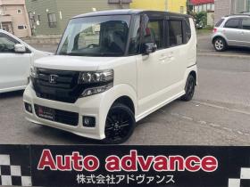 N-BOX　カスタム ２トーンカラースタイル Ｇ・Ｌパッケージ ４ＷＤ 後期 フルセグナビ Ｒカメラ パワースライド セカンドシートスライドタイプ ＨＩＤ（北海道） 4WD 660 5Dr