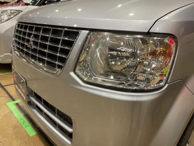 eKワゴンＭ ４ＷＤ キーレス付 ベンチシートフルフラット ダブルエアバック ＰＳ 全席パワーウインドウ 寒冷地仕様車 オートエアコン 運転席エアバック セキュリティーアラーム フルタイム４ＷＤ 衝突安全ボディ（北海道） 4WD 660 5Dr