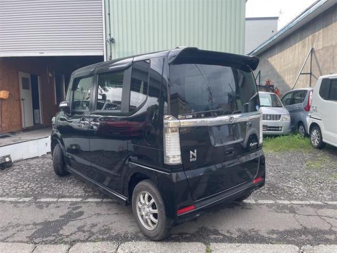 N-BOXカスタム Ｇ ターボＳＳパッケージ フルタイム４ＷＤ（北海道） 4WD 660 5Dr