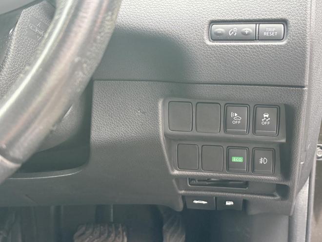 エクストレイル2.0 20XハイブリッドEブレーキPKG 4WD　ローンが不安な方＜優遇ローン＞本州仕入 寒冷地仕様 　純正ナビ　フルセグ 4WD 2000 5Dr