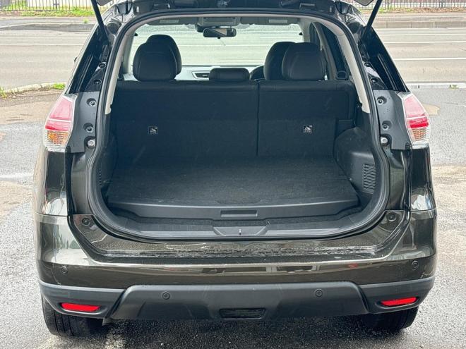 エクストレイル2.0 20XハイブリッドEブレーキPKG 4WD　ローンが不安な方＜優遇ローン＞本州仕入 寒冷地仕様 　純正ナビ　フルセグ 4WD 2000 5Dr