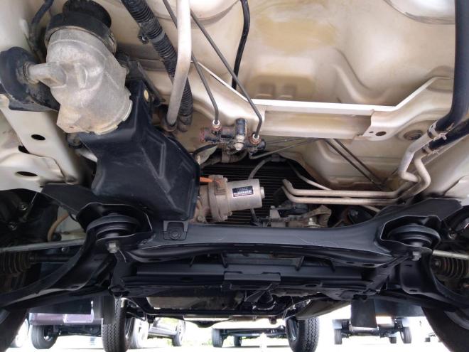 キャリーＫＣエアコン・パワステ パートタイム４ＷＤ　ＡＢＳ　オートマチック　エアコン　パワステ　ＣＤ　夏冬タイヤ付　荷台マット　ゲートプロテクター　車検令和１０年７月 4WD 660 2Dr