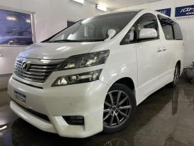 ヴェルファイア　２．４Ｚ　寒冷地仕様　禁煙車　リアフリップダウンモニター　ＳＭＡＣＫ１８インチＡＷ　社外１６ＡＷ＋スタッドレスタイヤ付　パワースライドドア　純正ＨＤＤナビ　地デジ　ＤＶＤ再生　Ｂｌｕｅｔｏｏｔｈ　バックカメラ 4WD 2400 5Dr