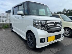 N-BOX　カスタムSSパッケージターボ 車検9/8 両側パワースライドドア ナビテレビ 横揺防止機能 撮影準備中 4WD 660 5Dr