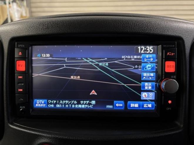 キューブ１５Ｘ　Ｆｏｕｒ　インディゴ＋プラズマ　ワンオーナー　禁煙車　Ｂｌｕｅｔｏｏｔｈ　純正ナビ　地デジ　ＤＶＤ再生　バックカメラ　インテリジェントキー　純正１５インチＡＷ　スタッドレスタイヤ付　ドライブレコーダー　純正ドアバイザー　ＥＴＣ 4WD 1500 5Dr