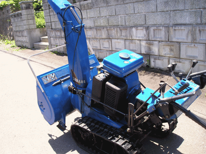 除雪機ヤマハ　８馬力除雪機　ＹＴ－875　サイドクラッチ付　点検済み　即使用可