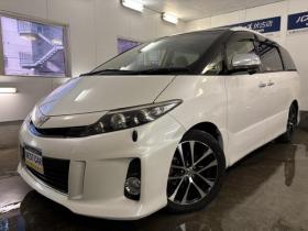 エスティマ　アエラス　本州仕入　禁煙車　ブラックルーフ＆サンルーフ　アルパイン製リアフリップダウンモニター　純正ナビ　地デジ　Ｂｌｕｅｔｏｏｔｈ　バックカメラ　両側パワースライドドア　純正１８インチＡＷ　ドライブレコーダー 4WD 2400 5Dr