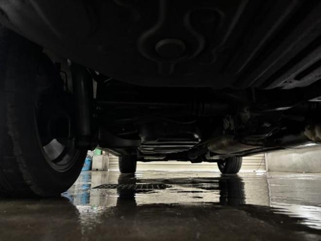 エスティマアエラス　プレミアムエディション　寒冷地仕様　禁煙車　純正リアフリップダウンモニター　純正ナビ　地デジ　Ｂｌｕｅｔｏｏｔｈ　バックカメラ　両側パワースライドドア　純正１８インチＡＷ　前後ドライブレコーダー　エンジンスターター　ＥＴＣ 4WD 2400 5Dr