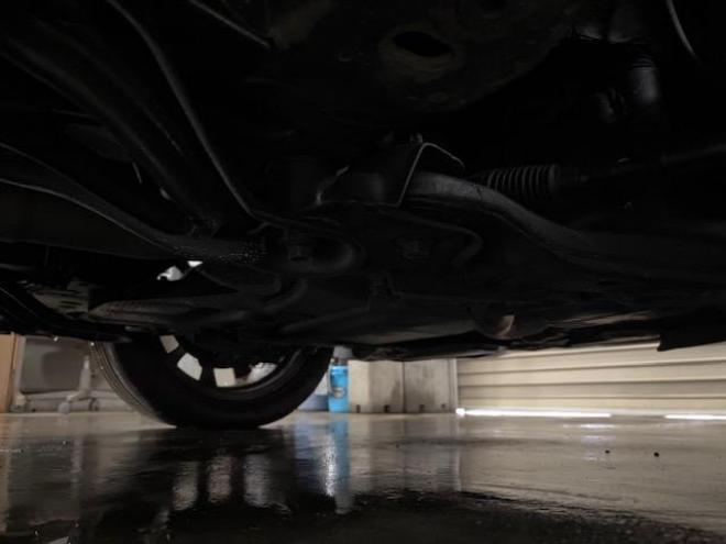 エスティマアエラス　プレミアムエディション　寒冷地仕様　禁煙車　純正リアフリップダウンモニター　純正ナビ　地デジ　Ｂｌｕｅｔｏｏｔｈ　バックカメラ　両側パワースライドドア　純正１８インチＡＷ　前後ドライブレコーダー　エンジンスターター　ＥＴＣ 4WD 2400 5Dr