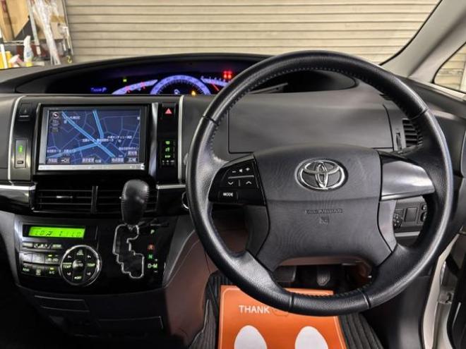 エスティマアエラス　プレミアムエディション　本州仕入　禁煙車　パワーバックドア　両側パワースライドドア　純正ナビ　地デジ　Ｂｌｕｅｔｏｏｔｈ　バックカメラ　純正ブラックハーフレザーシート　純正１８インチＡＷ　社外１６ＡＷ＋スタッドレスタイヤ付 4WD 2400 5Dr