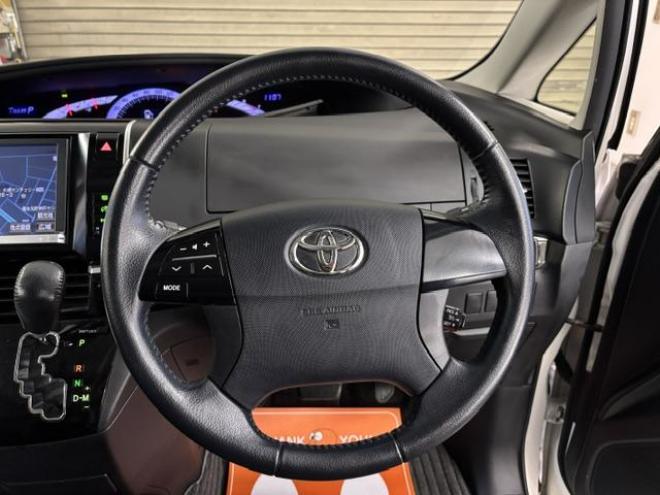 エスティマアエラス　プレミアムエディション　本州仕入　禁煙車　パワーバックドア　両側パワースライドドア　純正ナビ　地デジ　Ｂｌｕｅｔｏｏｔｈ　バックカメラ　純正ブラックハーフレザーシート　純正１８インチＡＷ　社外１６ＡＷ＋スタッドレスタイヤ付 4WD 2400 5Dr