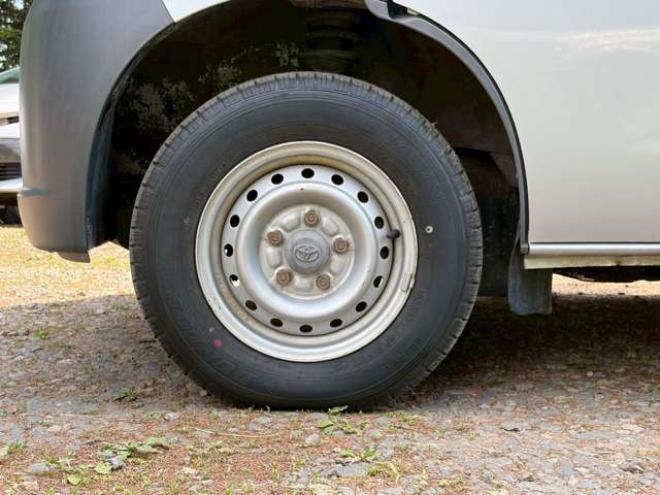 ライトエースバン1.5 DX 4WD　社外TVナビ　パワステ　ETC　キーレスエントリー　ABS　ドライブレコーダー　盗難防止装置　エアコン　両側スライドドア　寒冷地仕様 1500