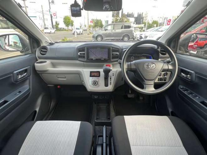 ピクシスエポックG SAIII 4WD　ナビ　フルセグTV シートヒーター 660
