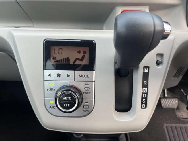 ピクシスエポックG SAIII 4WD　ナビ　フルセグTV シートヒーター 660