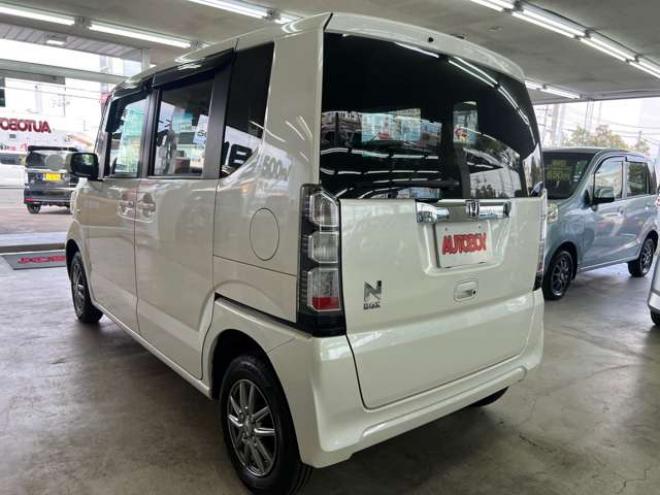 N-BOXG Lパッケージ 4WD　プッシュスタート　スマートキー　オートエアコン　前後ドライブレコーダー　片側パワースライドドア　シートカバー 660