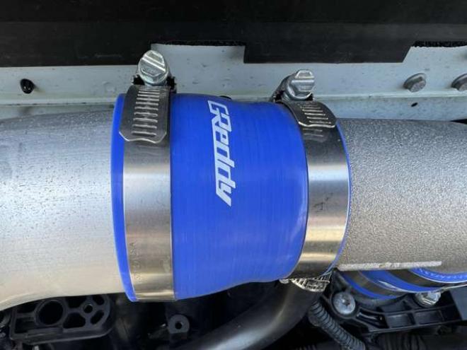 フィアット500(チンクエチェント) 1.2 8V ポップ　左ハンドル　5MT　赤/ベージュ/水色内装　電動サンルーフ　キーレス　純正オーディオ　FOXスポーツマフラー　グレッティエアクリーナー　DEPOヘッドライト 2WD 1200