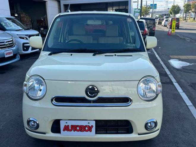 ミラココアX 4WD　インテリキー　オートエアコン　エンジンスターター　電動格納ミラー　アイドリングストップ　CD AUX 660