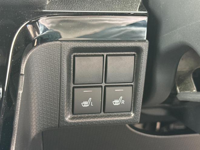 タント660カスタムX 4WD ローンが不安な方＜優遇ローン＞本州仕入　寒冷地仕様　両側パワスラ 4WD 660 5Dr