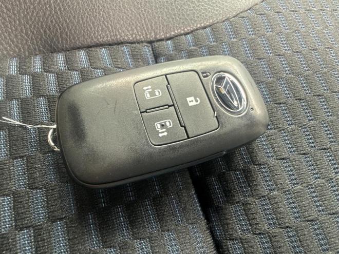 タント660カスタムX 4WD ローンが不安な方＜優遇ローン＞本州仕入　寒冷地仕様　両側パワスラ 4WD 660 5Dr