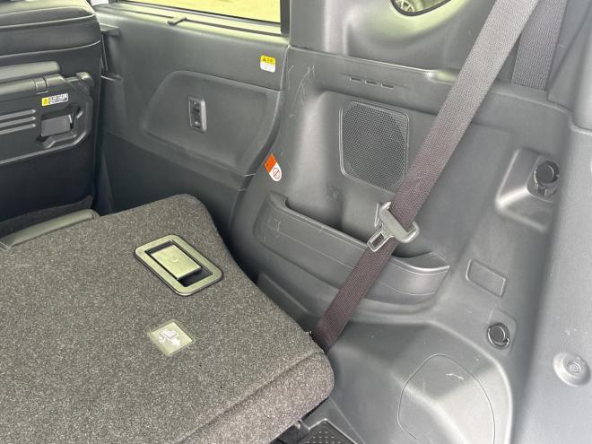 タント660カスタムX 4WD ローンが不安な方＜優遇ローン＞本州仕入　寒冷地仕様　両側パワスラ 4WD 660 5Dr