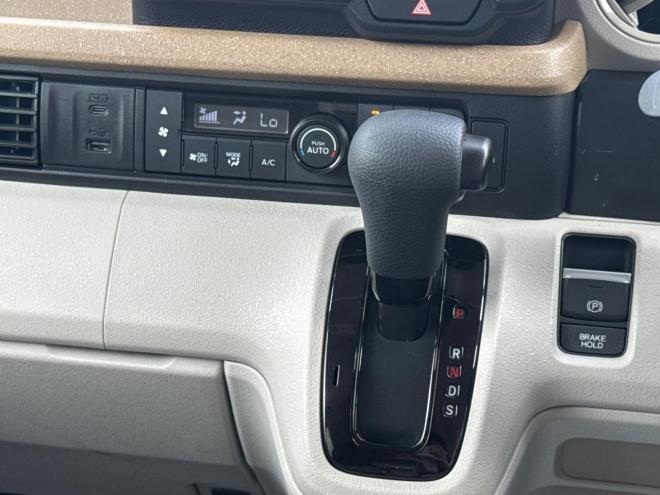 N-BOX660 4WD ローンが不安な方＜優遇ローン＞本州仕入　寒冷地仕様 純正オーディオ 4WD 660 5Dr