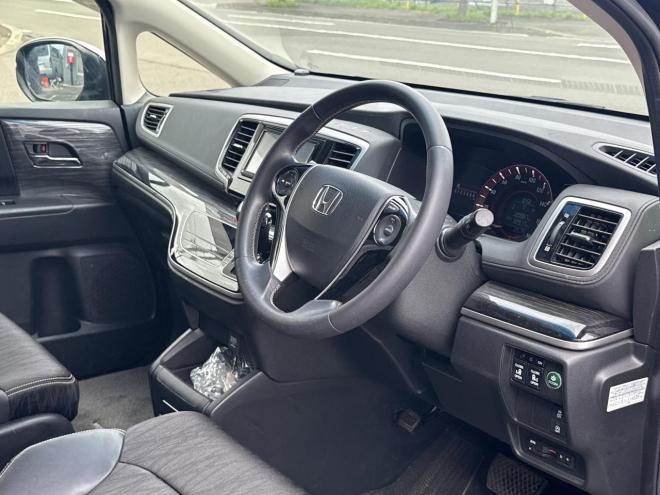 オデッセイ2.4アブソルートEXホンダセンシング 4WD ローンが不安な方＜優遇ローン＞本州仕入　社外7インチナビ　バックカメラ 4WD 2400 5Dr