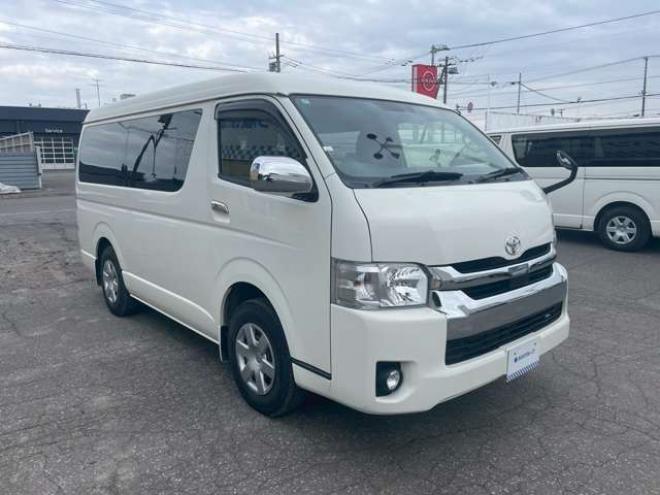 ハイエース2.7 GL ロング ミドルルーフ 4WD　4WD　トヨタセーフティーセンス　フロントリアヒーター　左側パワースライド 2700