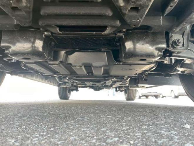 ハイエースバン2.8 ウェルキャブ Bタイプ ロング ディーゼルターボ 4WD　4WD　寒冷地仕様　10人乗り(車いす2基+8人)　パワースライドドア　リヤクーラー　リヤヒーター 福祉車両 2800