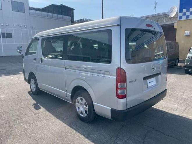 ハイエース2.7 DX ロング ミドルルーフ 4WD　4WD　左側パワースライド　バックカメラ　リアヒーター 2700
