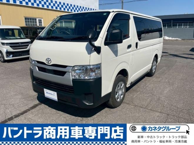 ハイエースバン2.8 DX ロング ディーゼルターボ 4WD　4WD　トヨタセーフティーセンス　寒冷地仕様　フロントリアヒーター　両側スライドドア 2800