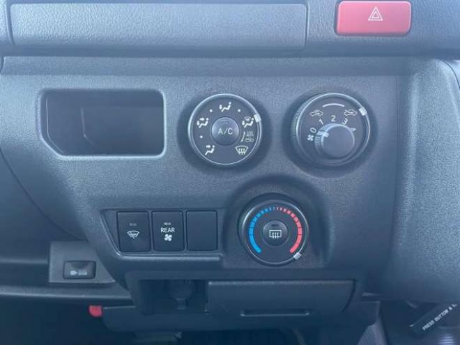 ハイエースバン2.8 DX ロング ディーゼルターボ 4WD　 2800