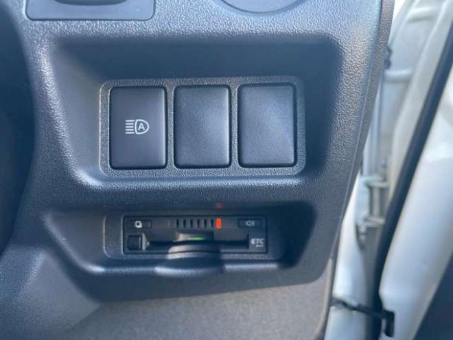 ハイエースバン2.8 DX ロング ディーゼルターボ 4WD　 2800