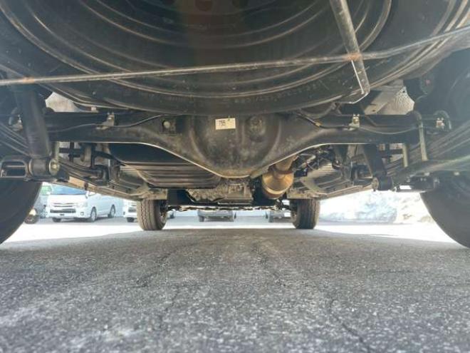 ハイエースバン2.8 DX ロング ディーゼルターボ 4WD　 2800