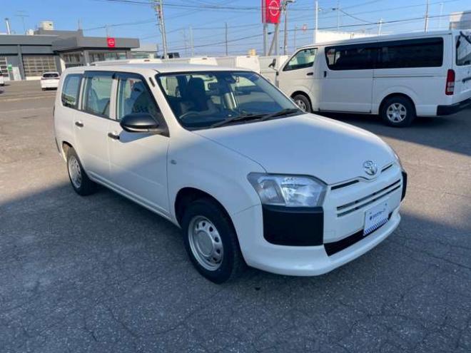 プロボックスバン1.5 DX コンフォート 4WD　4WD　トヨタセーフティーセンス 1500