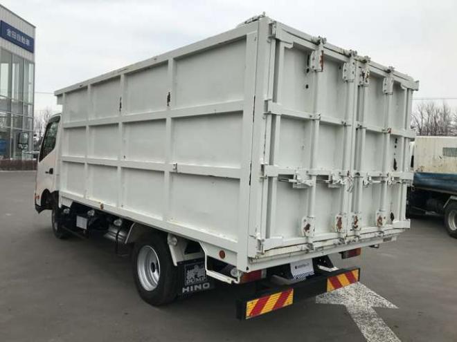 デュトロ深ダンプ　TKG-XZU775 極東開発工業　 4WD 4000
