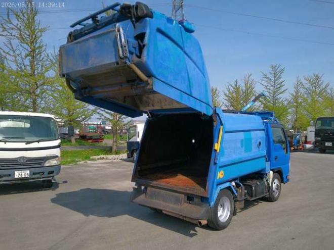 エルフ塵芥車　TDG-NKS85AN 新明和工業　 4WD 2990