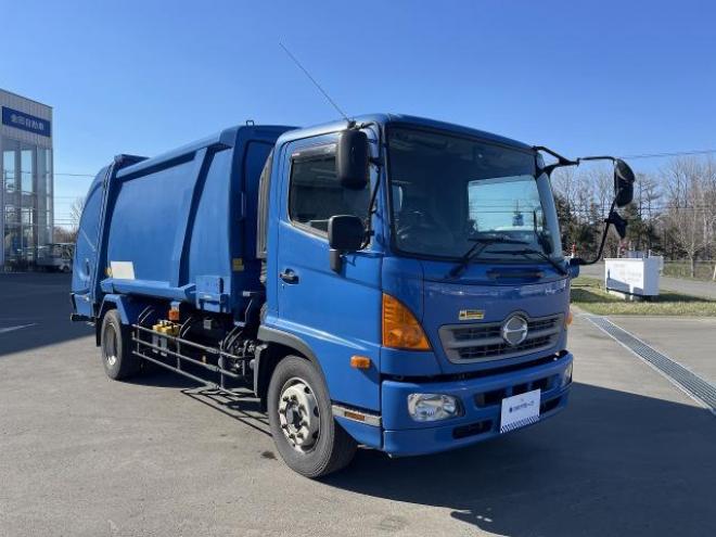 レンジャー塵芥車(新明和GT108-　5734W)10.2立米 2WD 6400