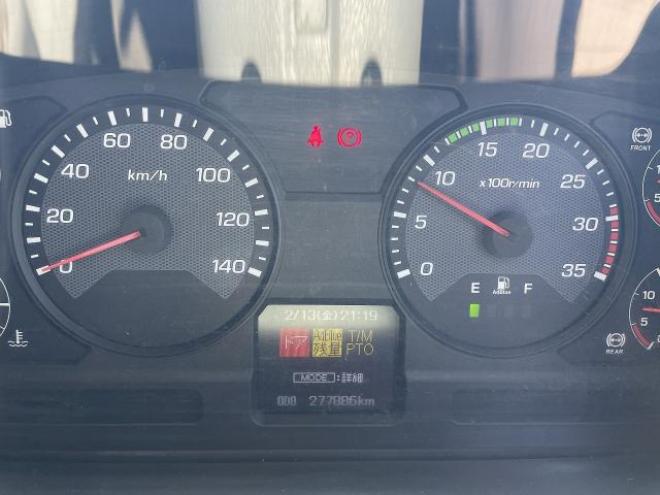 ファイターヒアブクレーン付　パルフィンガー 2WD 7540
