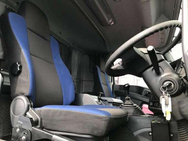 ギガダンプ　2PG-CXZ77CT 新明和工業　 2WD 9830