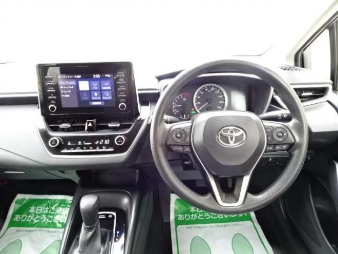 カローラツーリング　1.8 ハイブリッド G-X プラス E-Four 4WD　ハイブリッド機構含保証2年/走行距離無制限　4WD　ワンオーナー セーフティセンス ディスプレイオーディオ・ナビ　バックカメラ　LEDヘッドライト　W/B純正17インチアルミホイール ミラーヒーター 6SRS スマートキー 1800