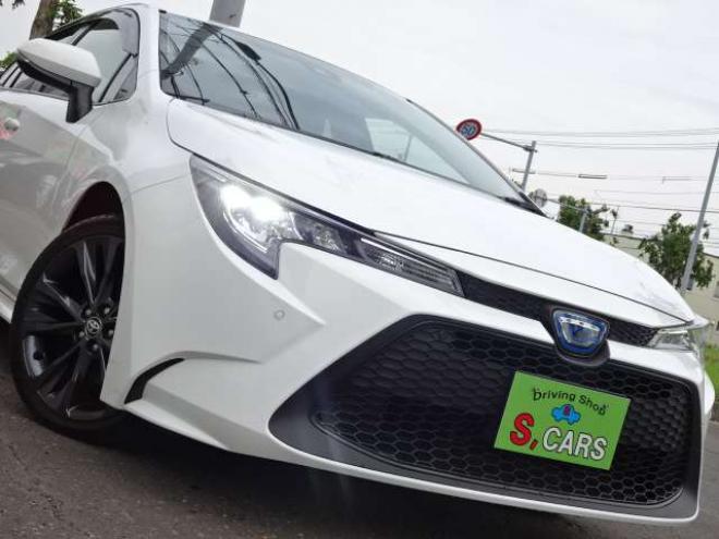 カローラツーリング　1.8 ハイブリッド G-X プラス E-Four 4WD　ハイブリッド機構含保証2年/走行距離無制限　4WD　ワンオーナー セーフティセンス ディスプレイオーディオ・ナビ　バックカメラ　LEDヘッドライト　W/B純正17インチアルミホイール ミラーヒーター 6SRS スマートキー 1800