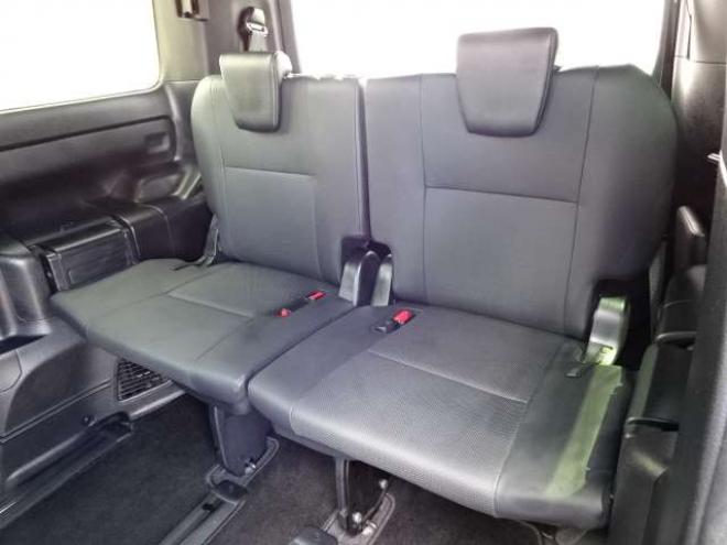 エスクァイア2.0 Gi 4WD　本州車　保証1年/走行距離無制限　後期 4WD　セーフティセンス　両側パワースライドドア　バックカメラ　本革シート　前席シートヒーター　アイドリングストップ　ビルトインETC　LEDヘッドライト　冬タイヤ付 2000